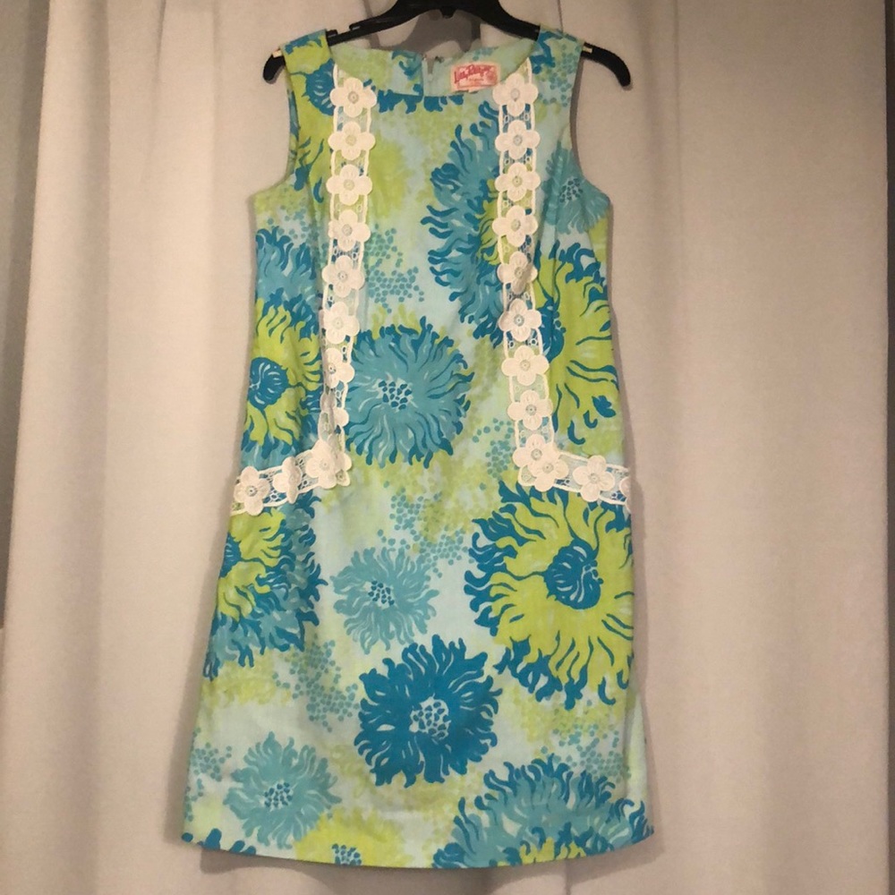 Lilly Pulitzer shift dress sz 4